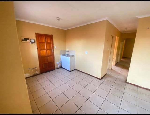 3 BEDROOM HOUSE FOR SALE IN PROTEA GLEN EXT
